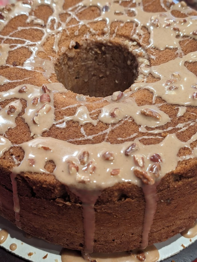 Cinnamon Pecan Pound Cake